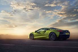The mclaren artura was revealed to the world in a spectacular digital launch coming from its global headquarters featuring mclaren's new formula 1 driver daniel ricciardo. Neuer Mclaren Artura 2021 Goodbye V8 Hello Plug In Auto Und Technik Gq