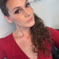 Heidi Hinkel's Instagram, Twitter & Facebook