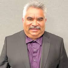 Erik Collado's Instagram, Twitter & Facebook