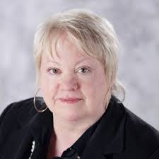 Laura Seaton's Instagram, Twitter & Facebook