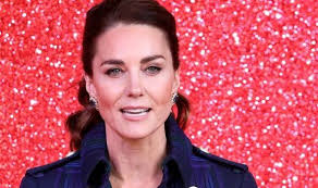 Kate middleton quietly joins memorial for murder victim sarah everard before police chaos erupts. Mnnm2fly8ghwum