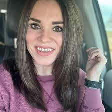 Christy Hardwick's Instagram, Twitter & Facebook