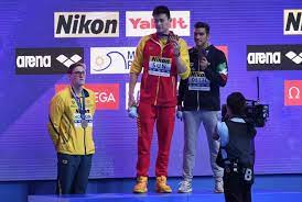 James guy upset sun yang to win 200m freestyle event at 2015 fina world championships. Swimming Mack Horton Shuns Sun Yang On Podium After Doping Claims