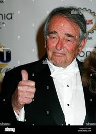 Stuart whitman stuart whitman stuart hi-res stock photography and images