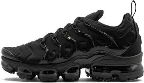 Nike Air Vapormax Plus Triple Black 924453 004 In 2020 Nike Air Vapormax Black Nikes Black Nike Shoes
