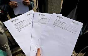 Interseção de planos nos exames nacionais de geometria descritiva. Fuga De Informacao No Exame Nacional De Portugues Jornal Universitario Do Porto
