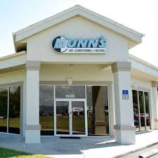 There is a pet fee of $300 per pet, and $10/mth per pet. Munn S Sales Service Inc 2135 U S 441 Fruitland Park Fl 34731 Usa
