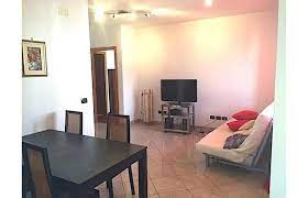 Privato Affitta Appartamento Bilocale Arredato Annunci Reggio Emilia Frazione Centro Citta Rif 147123