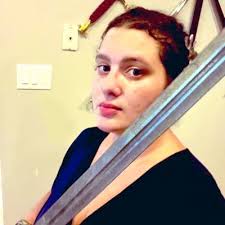 Danielle Shroyer (@DGShroyer)