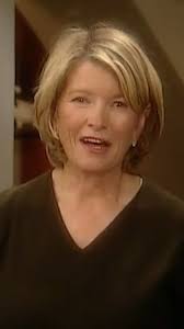 Take your popcorn up a notch with Martha's firehouse popcorn—the perfect  balance of heat and flavor. With a kick of jalapeño and turmeric, it's  spicy and savory with a satisfying crunch. For