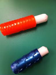 No Messy Chalk Put A Rubber Pencil Grip On The Chalk So You Won T Get Anything On Your Hands Pencil Grip Teacher Hacks Cool Writing