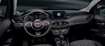 Fiat egea, günümüzün suv trendine uygun olacak şekilde cross adlı yeni bir versiyona da kavuştu. 2021 Fiat Egea Cross Fiyati Ve Versiyonlari