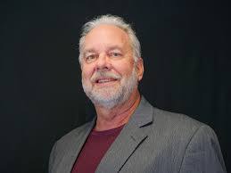 Steve Tucker's Instagram, Twitter & Facebook