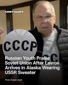 Лавров с дреха с надпис CCCP, AI generated