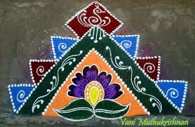 Flower In A Triangle Rangoli Designs Simple Rangoli Rangoli Kolam Designs