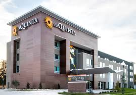 La quinta inn & suites chicago downtown hotel features a 24 hour front desk, room service, and baggage storage. La Quinta Inn Suites Waco Downtown Waco The Heart Of Texas
