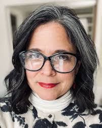 Tracy Cobb's Instagram, Twitter & Facebook