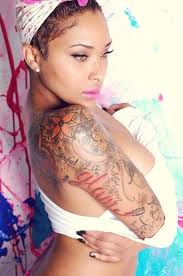 30 Beautiful Tattoos On Dark Skin Cool Half Sleeve Tattoos Half Sleeve Tattoos Designs Sleeve Tattoos For Women