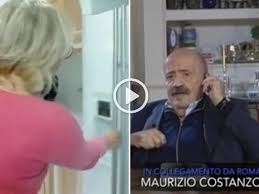Grazie al programma di maria de filippi, il ragazzo ha trovato non solamente l'amore ma anche il lavoro. Casa Costanzo In Collegamento Con Fazio Maria De Filippi Apre Il Frigo Ironica Ecco Cosa Si Mangia Maurizio Ibbc