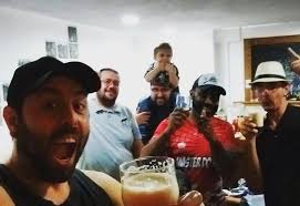 Brasseria Lobo-Guará 的个人主页