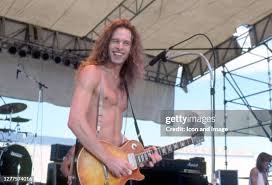 952 Ted Ross Photos & High Res Pictures