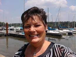 Gloria Brock's Instagram, Twitter & Facebook