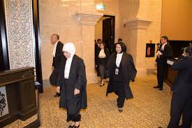 In addition, su also pointed out that uber, grabcar and blacklane were not named in the lawsuit. Majlis Angkat Sumpah Jawatan Dan Taat Setia Hakim Besar Malaya 17 Julai 2018 Portal Rasmi Pejabat Ketua Pendaftar Mahkamah Persekutuan Malaysia