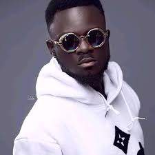 Amankrado GH + SKY GEE = ENFA BI DA. SONG MADE WITH LOVE! ❤️❤️❤️ Get your  dancing shoes.