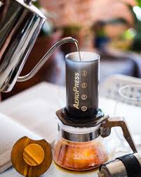 Pouring A Morning Aeropress Coffee Starter Bundles On Sale Now Shop Aero Alternativebrewing Link In Bio Same Day Dispa Aeropress Coffee Coffee Brewing Coffee