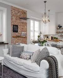Un Pan De Mur En Briques Decoration Blanche Deco Appartement Deco Maison Deco