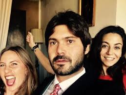 Ebbene sì, la corte d'appello del capoluogo marchigiano lo ha riconosciuto padre di una ragazzina tredicenne. Chi E Carlo Brenner Sgarbi Il Figlio Di Vittorio Sgarbi