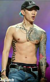 Abs, chocolate abs, jay park, jay park abs, jay park mini album, jay park mv, jay park new album, jay park take a deeper look, music video. K Pop Abs Jaypark 3 Facebook