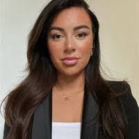 Charlotte Bledsoe's Instagram, Twitter & Facebook