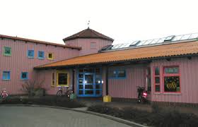 Villa kunterbunt privates kinderheim spöcker str. Kindertagesstatte Und Kinderkrippe Villa Kunterbunt Und Kinderhort Robin Hood Peine Online