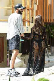 Публикация от demi rose (@demirose). Demi Rose Stuns In A Black Bikini While Out To Lunch With Boyfriend Chris Martinez In Tulum Mexico 140119 8