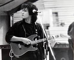 как играть песню звезда по имени солнце на гитаре Konec 80 H Viktor Coj I Gruppa Kino Na Scene Foto Iz Semejnogo Arhiva Muzykanta Muzykanty Rok Muzyka Stil Granzh