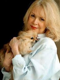 On this day in 1942, actress Sandra Dee was born. A former child model, her  Hollywood star rose with several movies that confirmed her title as  "America's Sweetheart": Gidget, Imitation of Life,