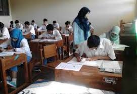 Gambar animasi dp bbm keren terbaru display picture lucu via akaruidays.blogspot.com. Gambar Seorang Guru Sedang Mengajar Animasi