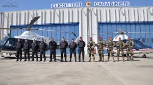 I dettagli del bando per 3.700 posti con requisiti e prove. In Azione Con Lo Squadrone Carabinieri Eliportato Cacciatori Sicilia Aviation Report