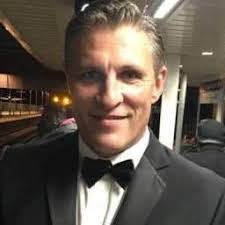 Richard Clements's Instagram, Twitter & Facebook