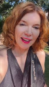 Formed in the fog of the timeline around the fall of the Twin Towers, the  death of Elliott Smith, the peak influence of Pitchfork and the dawn of the  iPod, the members