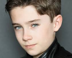 Devan Hamilton's Instagram, Twitter & Facebook