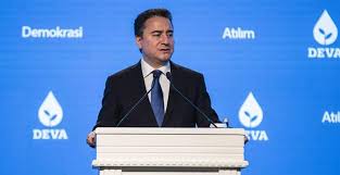 Ali babacan ted ankara koleji'nden 1985 yılında birincilikle mezun olduktan sonra orta doğu teknik üniversitesi endüstri mühendisliği bölümü'nü. Ali Babacan Kimdir Kac Yasinda Nereli Koronaviruse Yakalanan Ali Babacan Iyilesti Mi