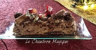 Cette Recette Est Dans Mes Grimoires Depuis Noel Dernier Je Ne L Avais Pas Publiee Par Manque De Temps E Buche Ferrero Rocher Alimentation Recette Mr Cuisine