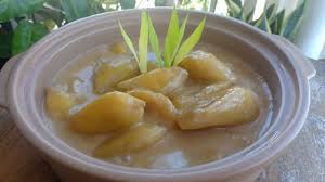 Bahan lain untuk membuat pisang goreng yaitu, tepung roti (baking powder), vanili (vanilla), tepung jagung (maisena), atau keju (chess) juga bisa. Resepi Pengat Pisang Mudah Dan Dijamin Sedap Youtube