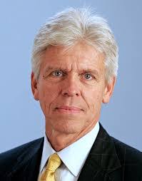 David Topor's Instagram, Twitter & Facebook