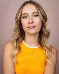 Talia Gordon's Instagram, Twitter & Facebook