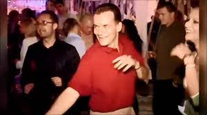 Dancing funny amuzant danseaza pnl orban ludovic. Ludovic Orban Danseaza Pe La Macarena Youtube