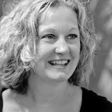 Suzanne Costello's Instagram, Twitter & Facebook