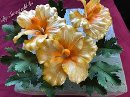 Infuse dried hibiscus flowers, also called sorrel or flor de jamaica, to make iced tea, agua fresca, pavlova, sauces, and more. Hibiscus Flower Cake Decorations Yellow Gumpaste Fondant